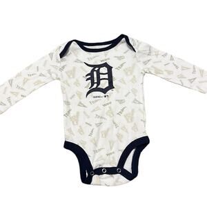 Long sleeved snap onesie Detroit tigers mlb baseball 3M